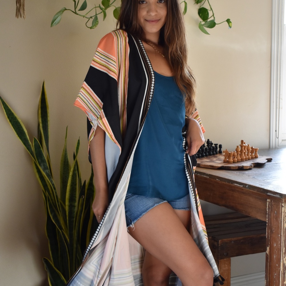 Patterned Kimono - Picture 6 of 7